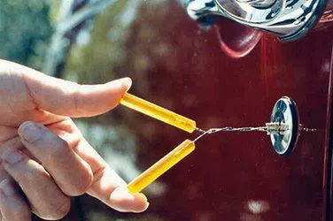 community Locksmith Store Saint Cloud, FL 321-328-9111 - broken-key-extraction